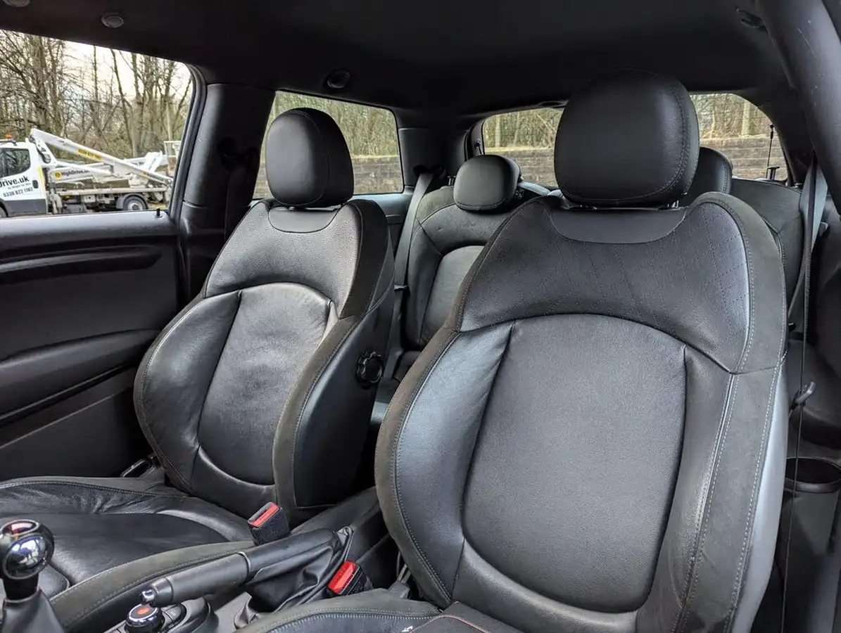 2019-mini-cooper-15-cooper-sport-hatchback-3d-big-34