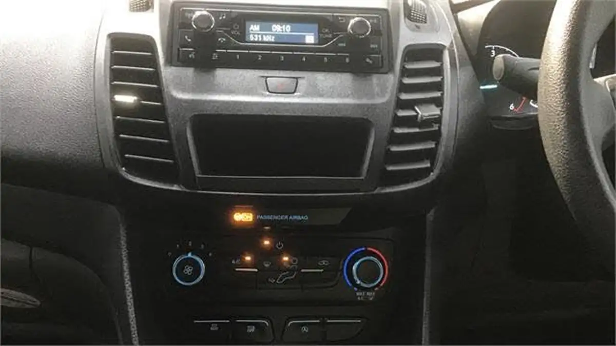 2021-ford-transit-connect-big-7