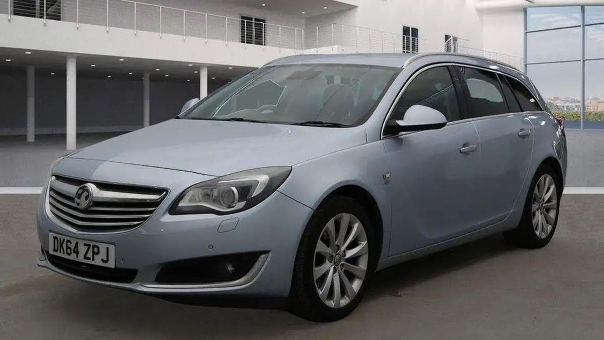 2014-vauxhall-insignia-sports-tourer-20cdti-elite-163ps-nav-auto-big-2