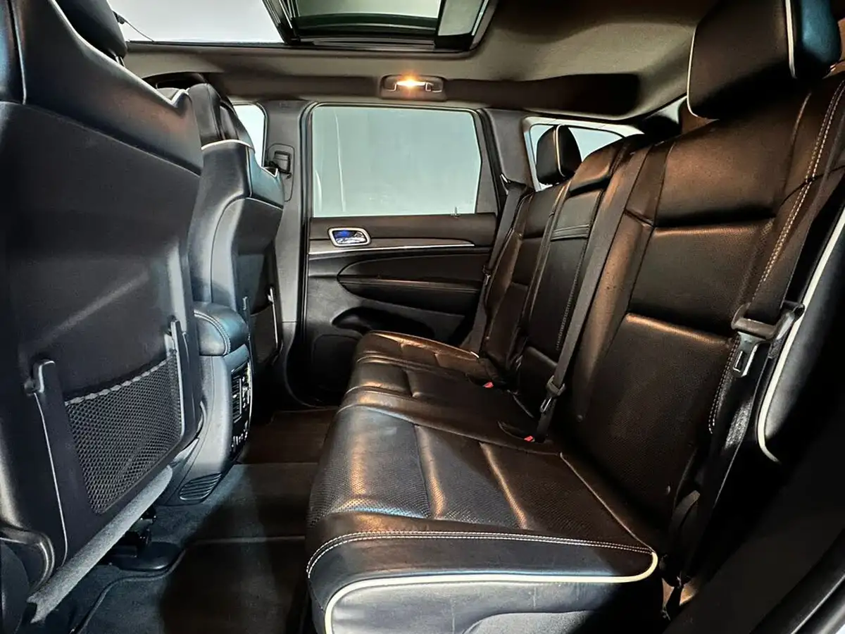 2014-jeep-grand-cherokee-30crd-overland-big-19