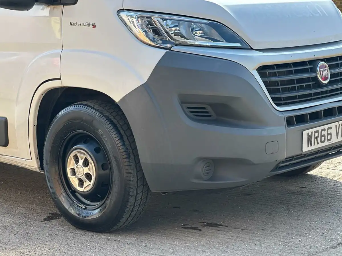 2016-fiat-ducato-20td-35-lh2-panel-big-17