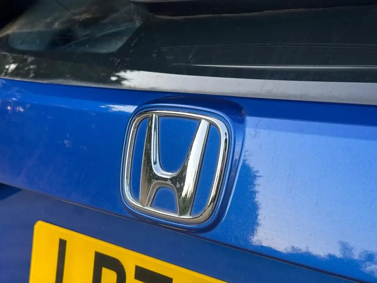 2020-honda-civic-10-vtec-turbo-se-hatchback-5d-big-40