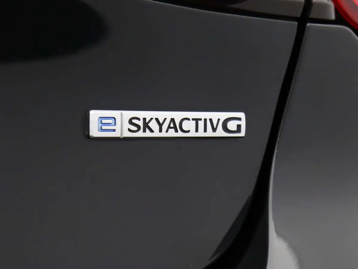 2021-mazda-mazda3-20-sport-lux-122ps-hatchback-5d-big-50