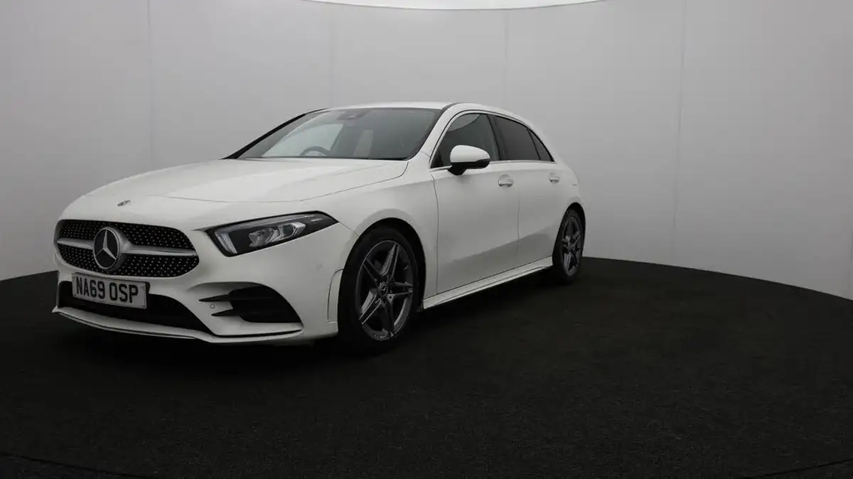 2019-mercedes-benz-a-class-13-a180-amg-line-premium-hatchback-5d-7g-dct-big-62