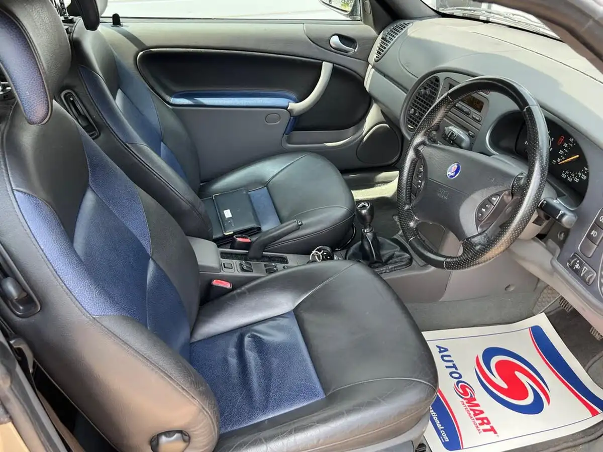 2001-saab-9-3-20-se-convertible-2d-big-28