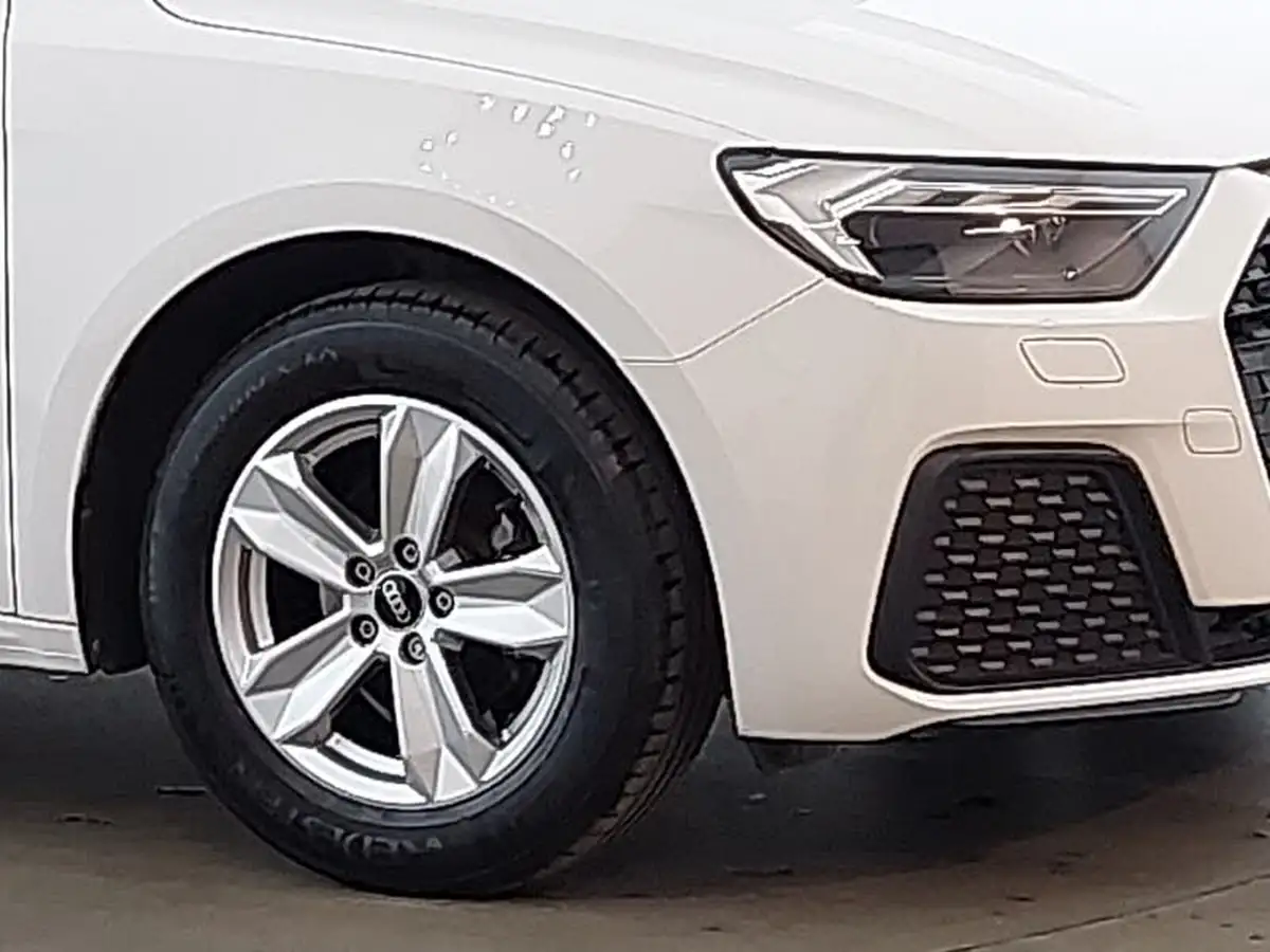 2022-audi-a1-10-25-tfsi-technik-big-8