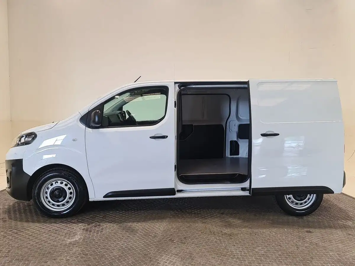 2023-vauxhall-vivaro-15td-2900-l1h1-prime-big-10
