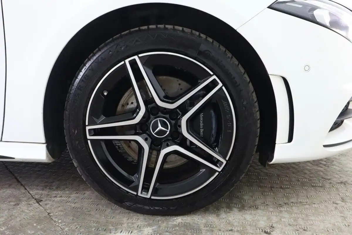 2022-mercedes-benz-a-class-20-a250-amg-line-executive-edition-saloon-4d-big-27
