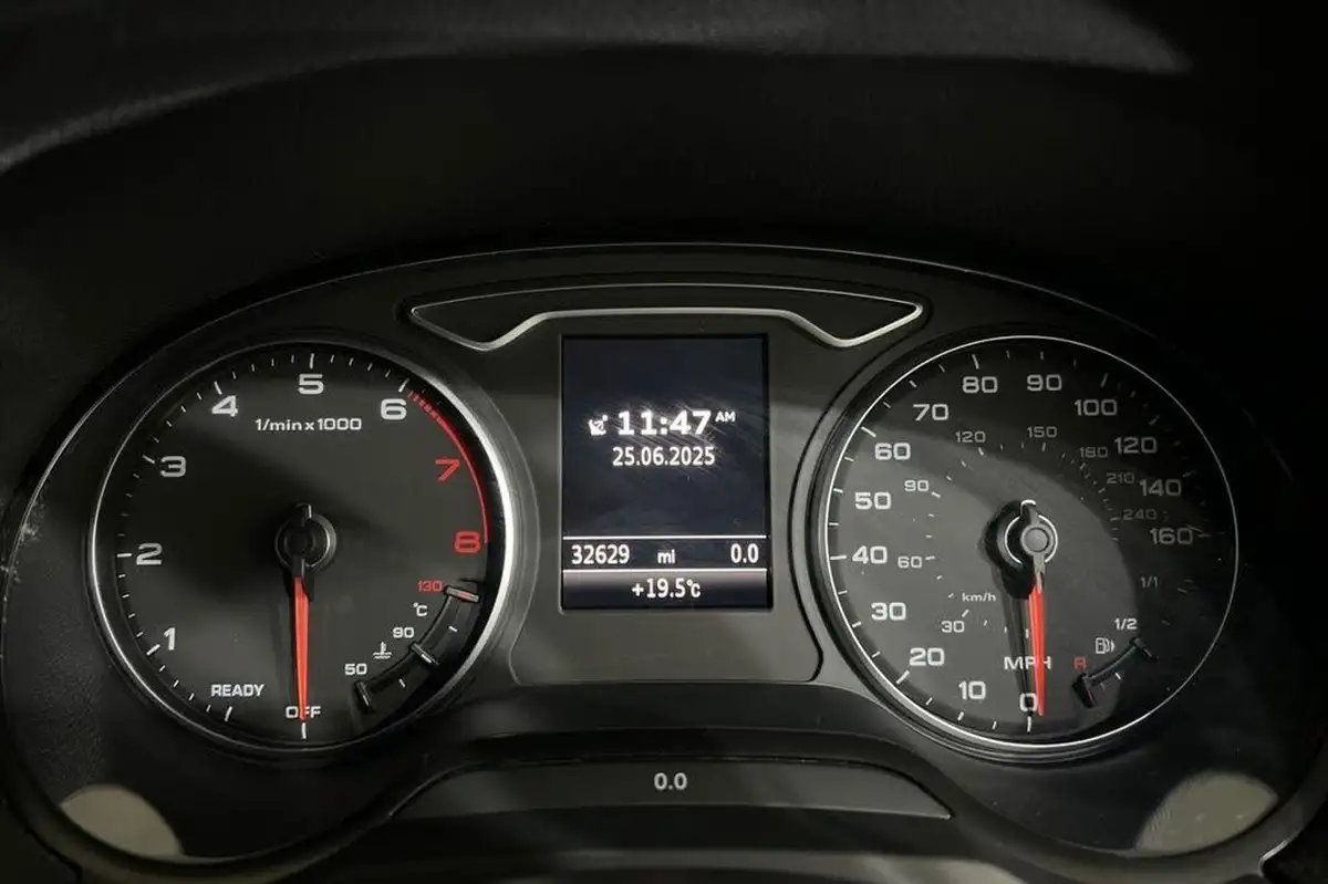 2018-audi-a3-15-tfsi-s-line-sportback-5d-big-14