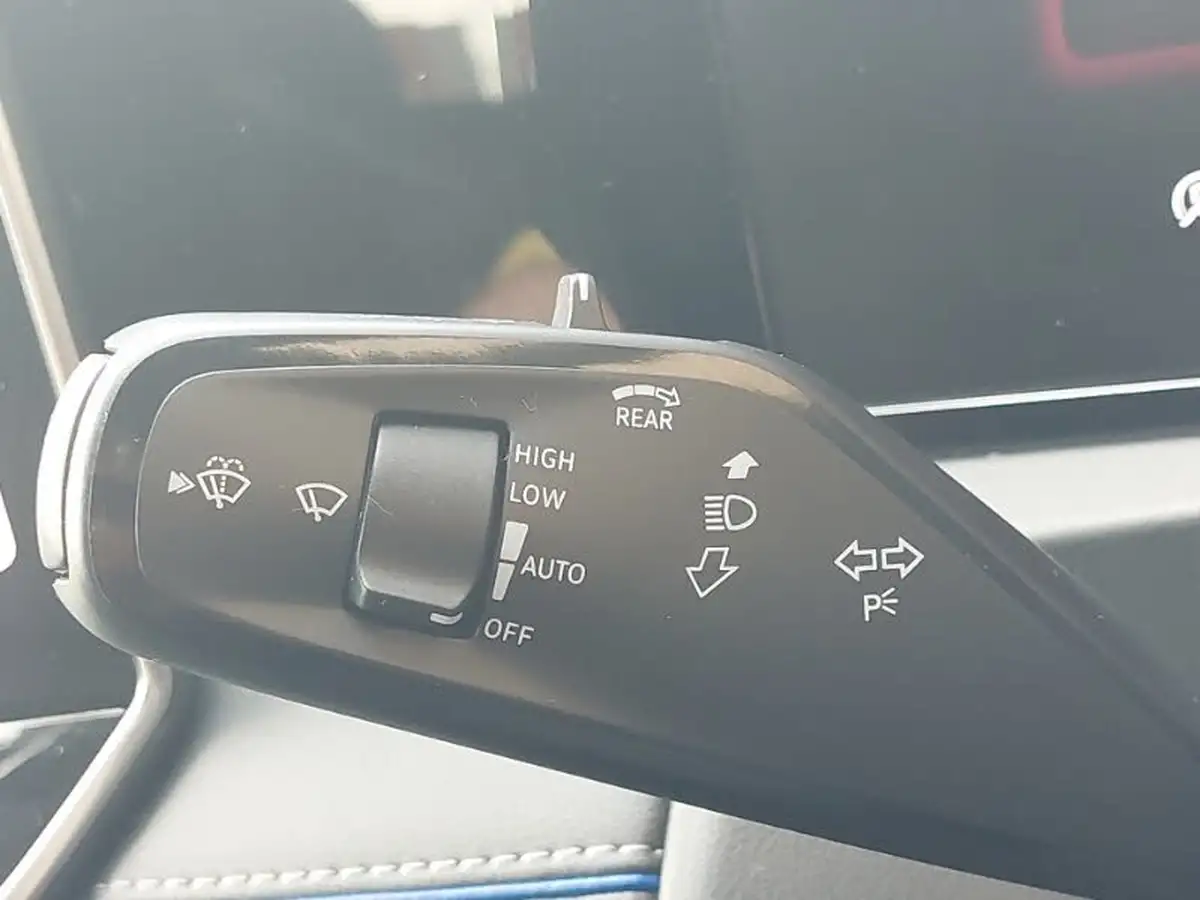 2024-volkswagen-tiguan-15-tsi-r-line-204ps-ehybrid-big-18
