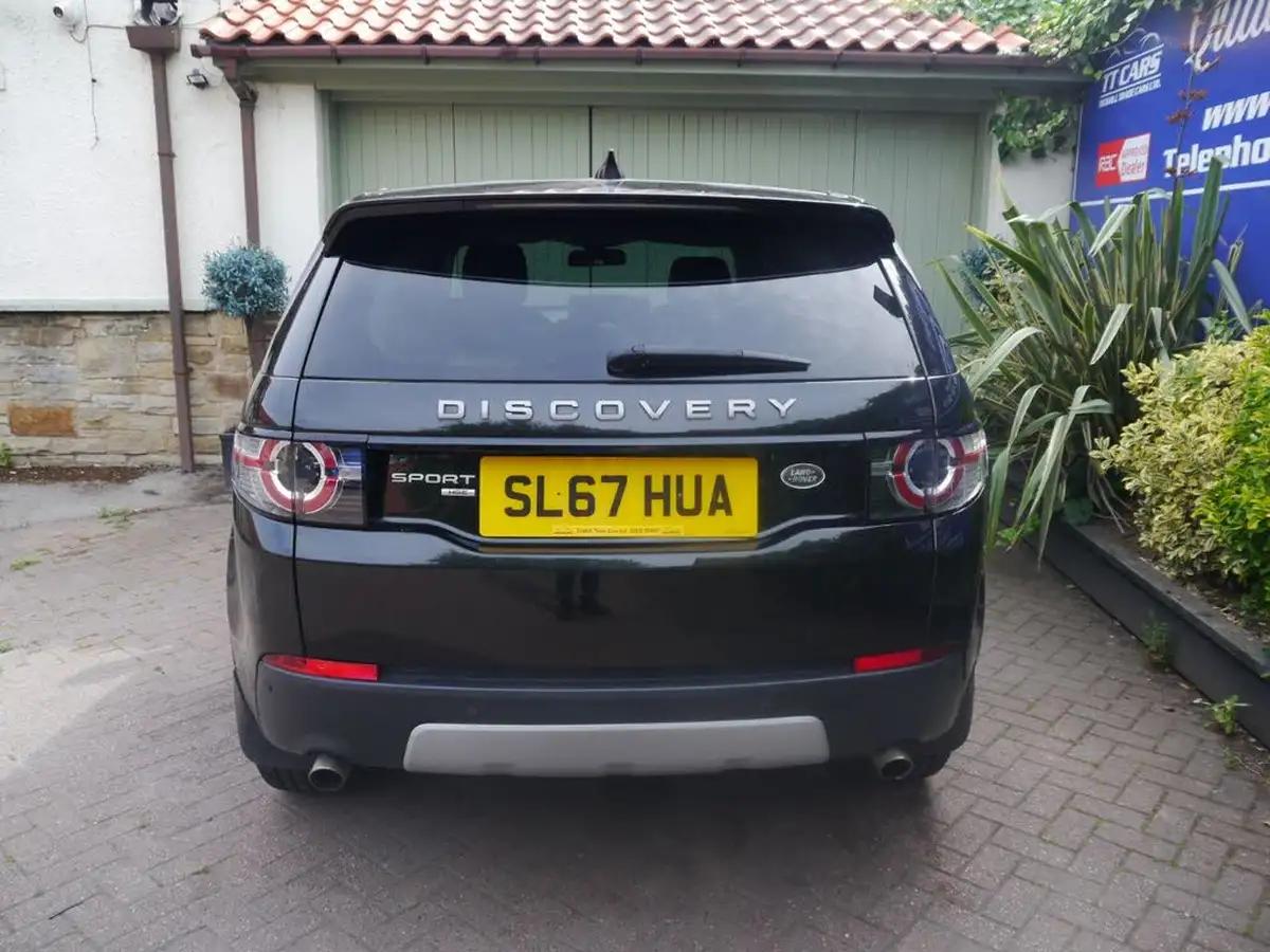 2017-land-rover-discovery-sport-20td4-hse-182ps-suv-auto-big-4