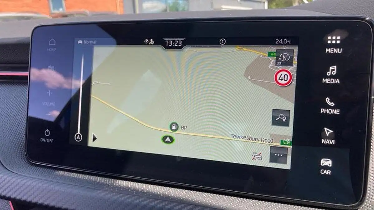 2024-skoda-kamiq-15-tsi-monte-carlo-dsg-big-21
