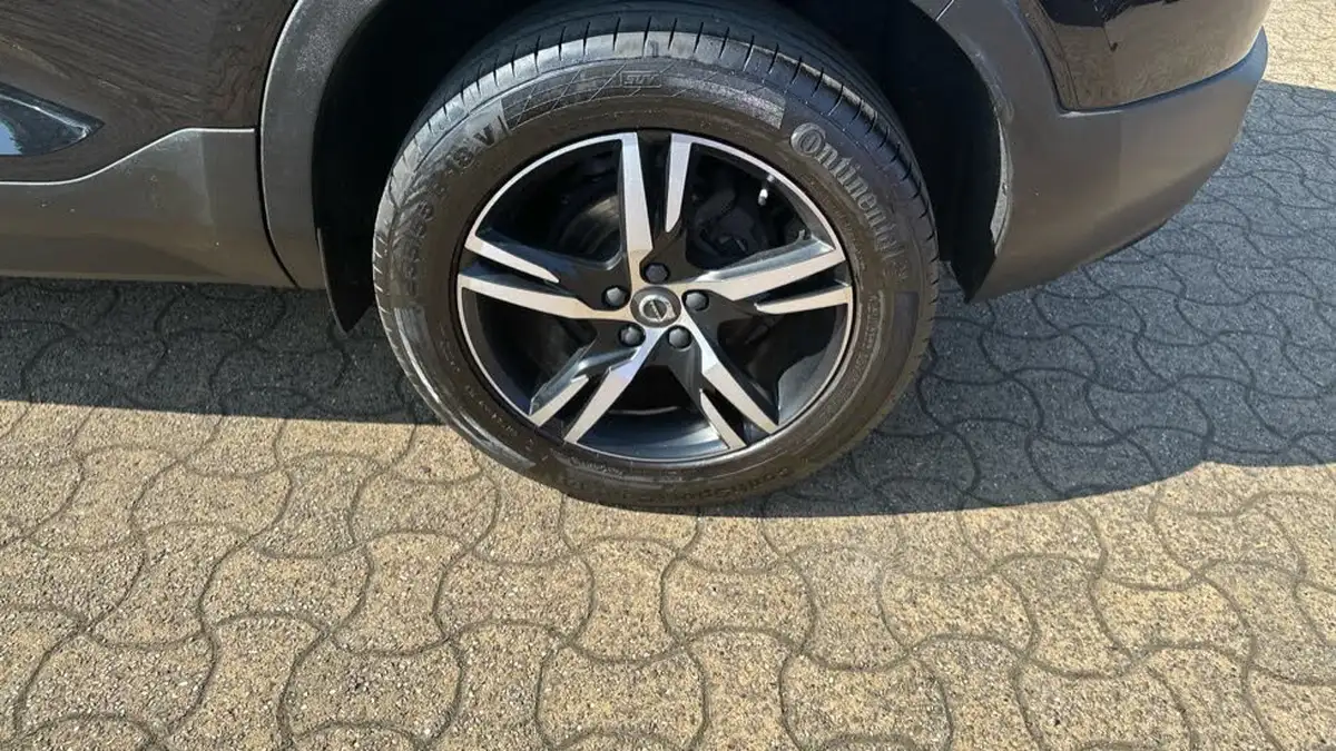 2021-volvo-xc40-15-t3-r-design-161bhp-big-30