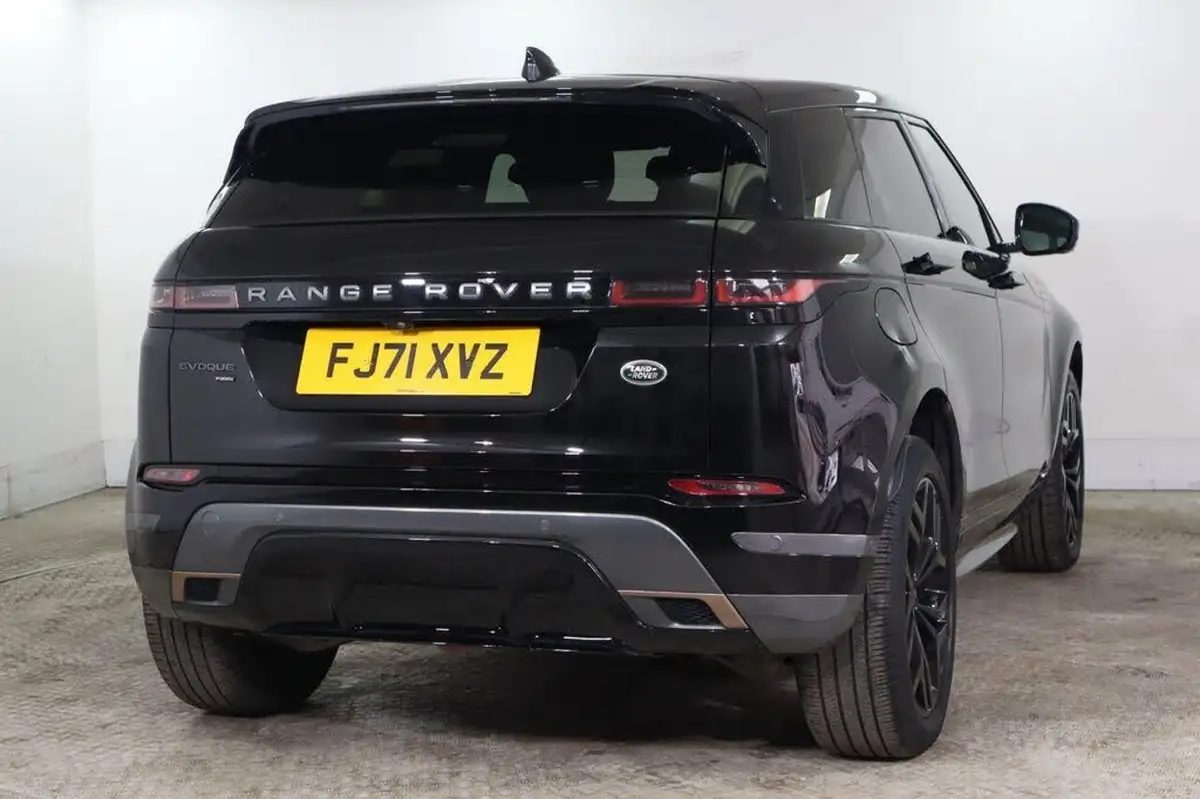 2021-land-rover-range-rover-evoque-15-p300e-r-dynamic-se-big-9