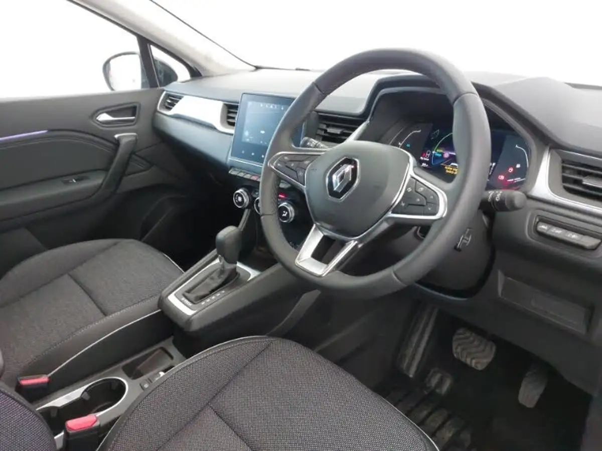 2023-renault-captur-16-techno-145ps-full-big-10