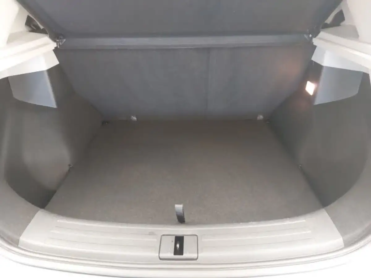 2023-mg-zs-suv-15-vti-tech-exclusive-big-7