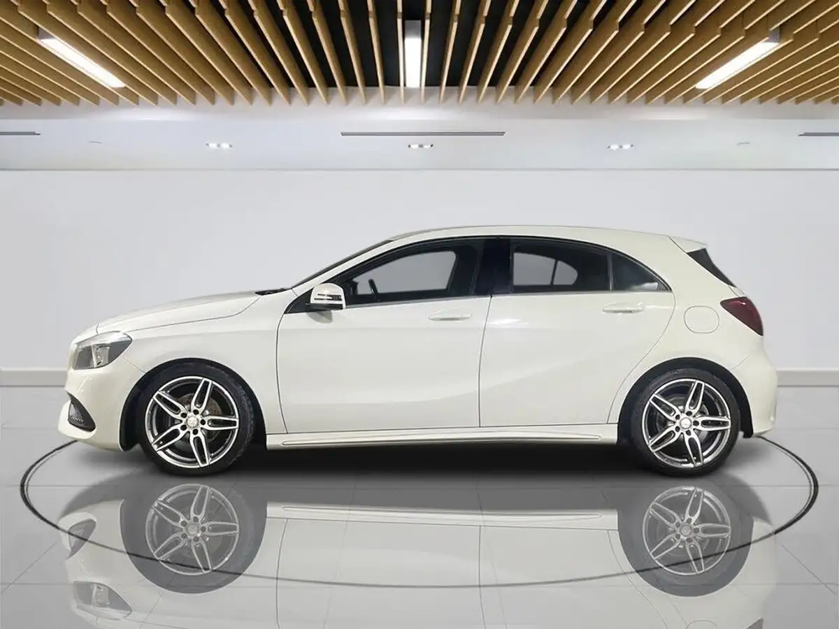2016-mercedes-benz-a-class-16-a180-amg-line-ss-big-4