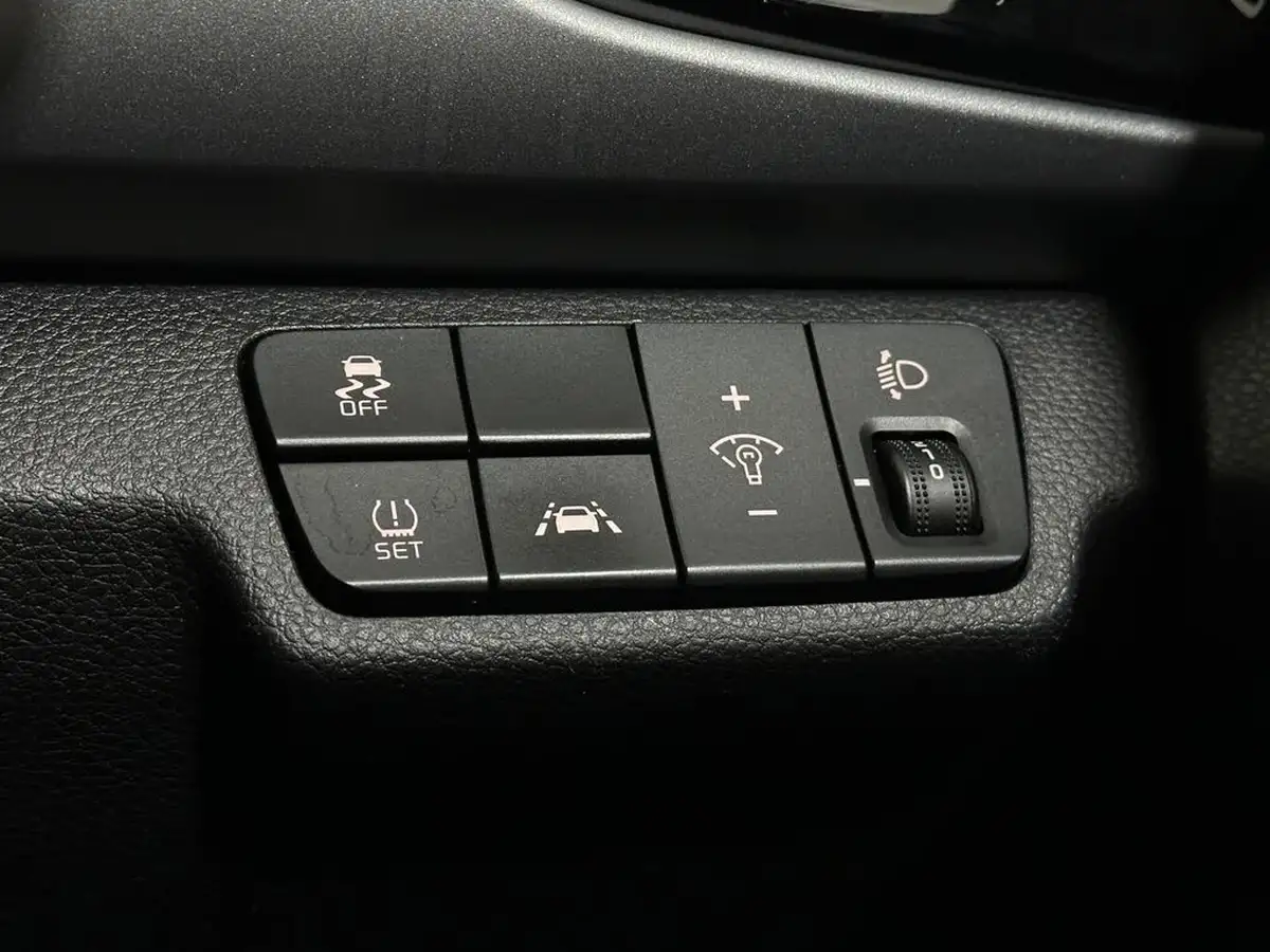2018-kia-rio-125-2-big-15