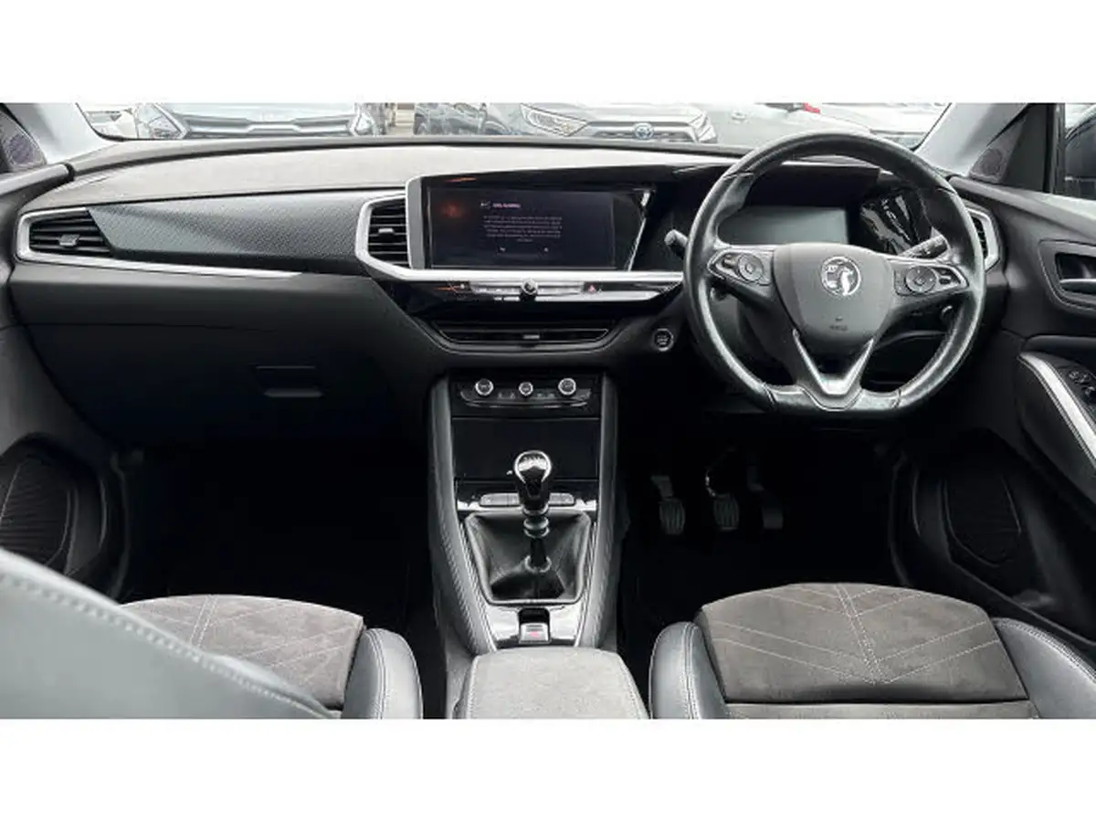 2022-vauxhall-grandland-12-ultimate-big-9