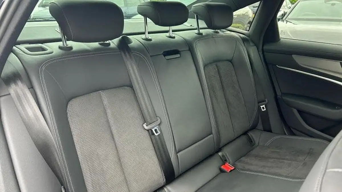 2021-audi-a6-saloon-20-40-tfsi-black-edition-big-17