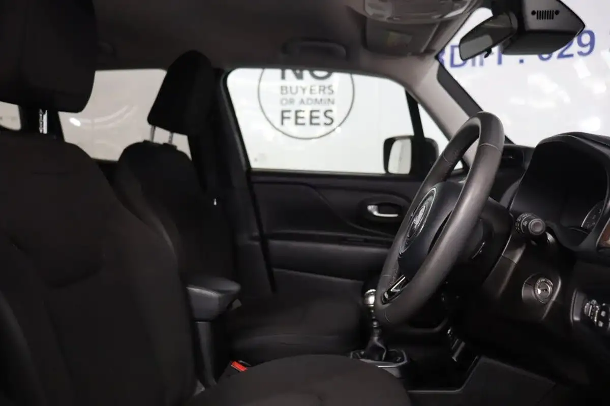2021-jeep-renegade-10-gse-night-eagle-big-24