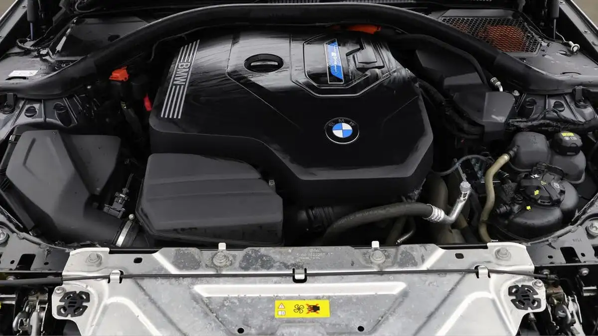 2021-bmw-3-series-20-330e-sport-pro-touring-5d-big-19