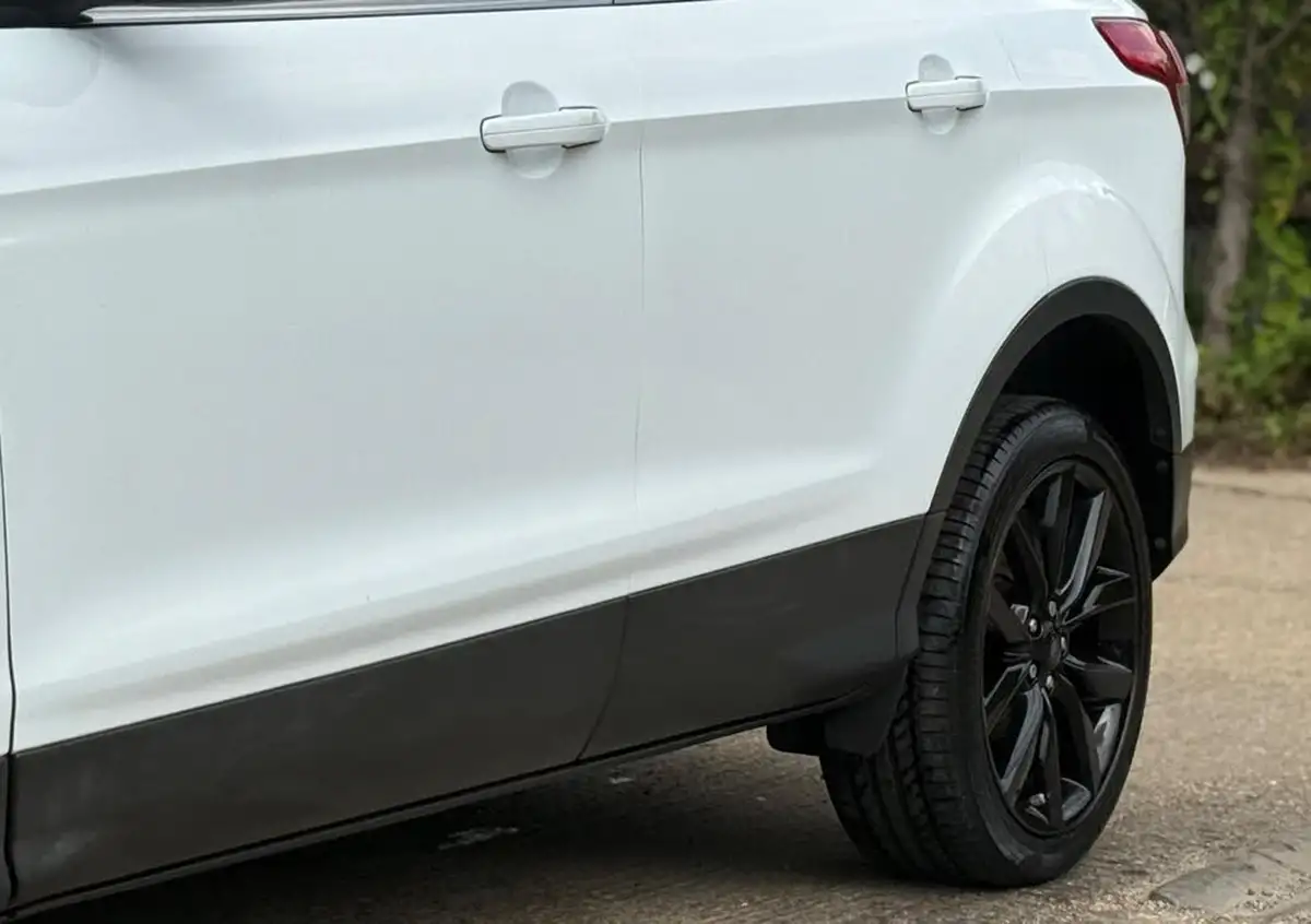 2014-ford-kuga-20tdci-titanium-140ps-big-30