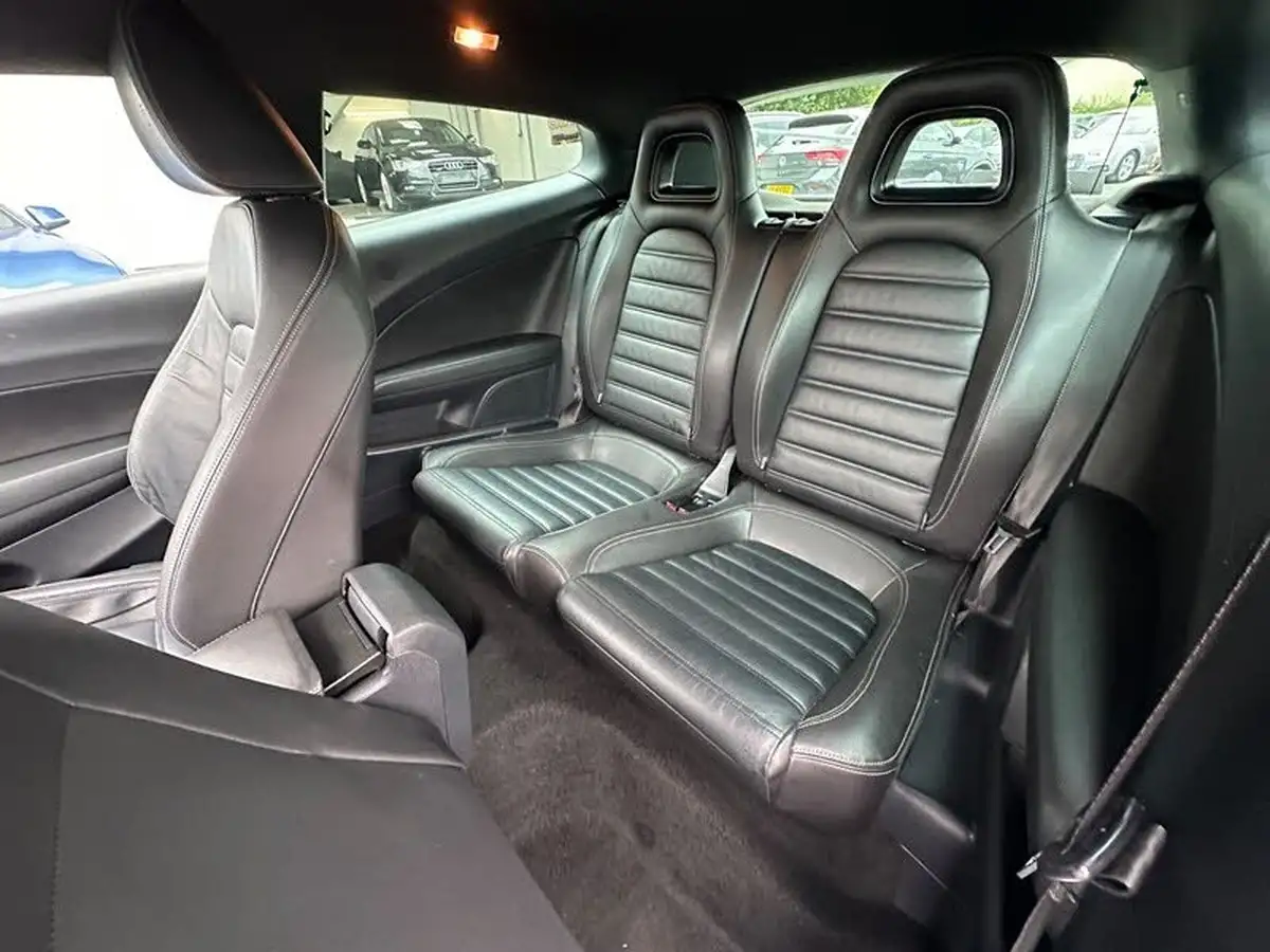 2015-volkswagen-scirocco-20tdi-r-line-184ps-big-14