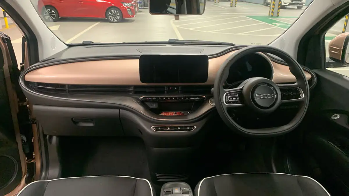 2024-fiat-500-e-117bhp-big-3
