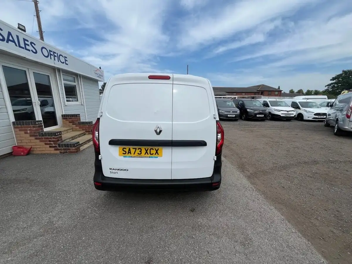 2023-renault-kangoo-15dci-ml19-95-start-big-7
