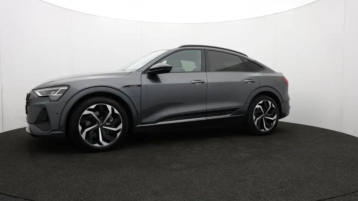 2022-audi-e-tron-50e-black-edition-sportback-big-67