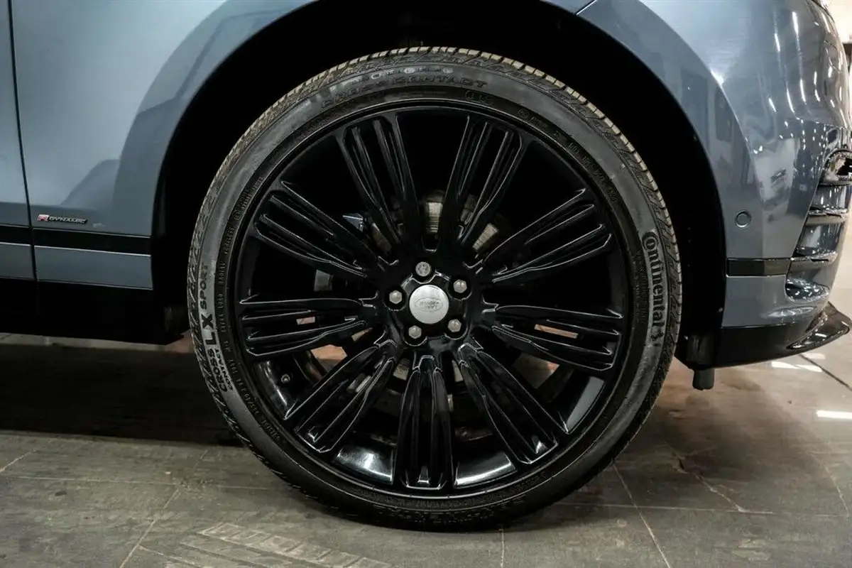 2018-land-rover-range-rover-velar-20-p300-r-dynamic-hse-ss-big-7