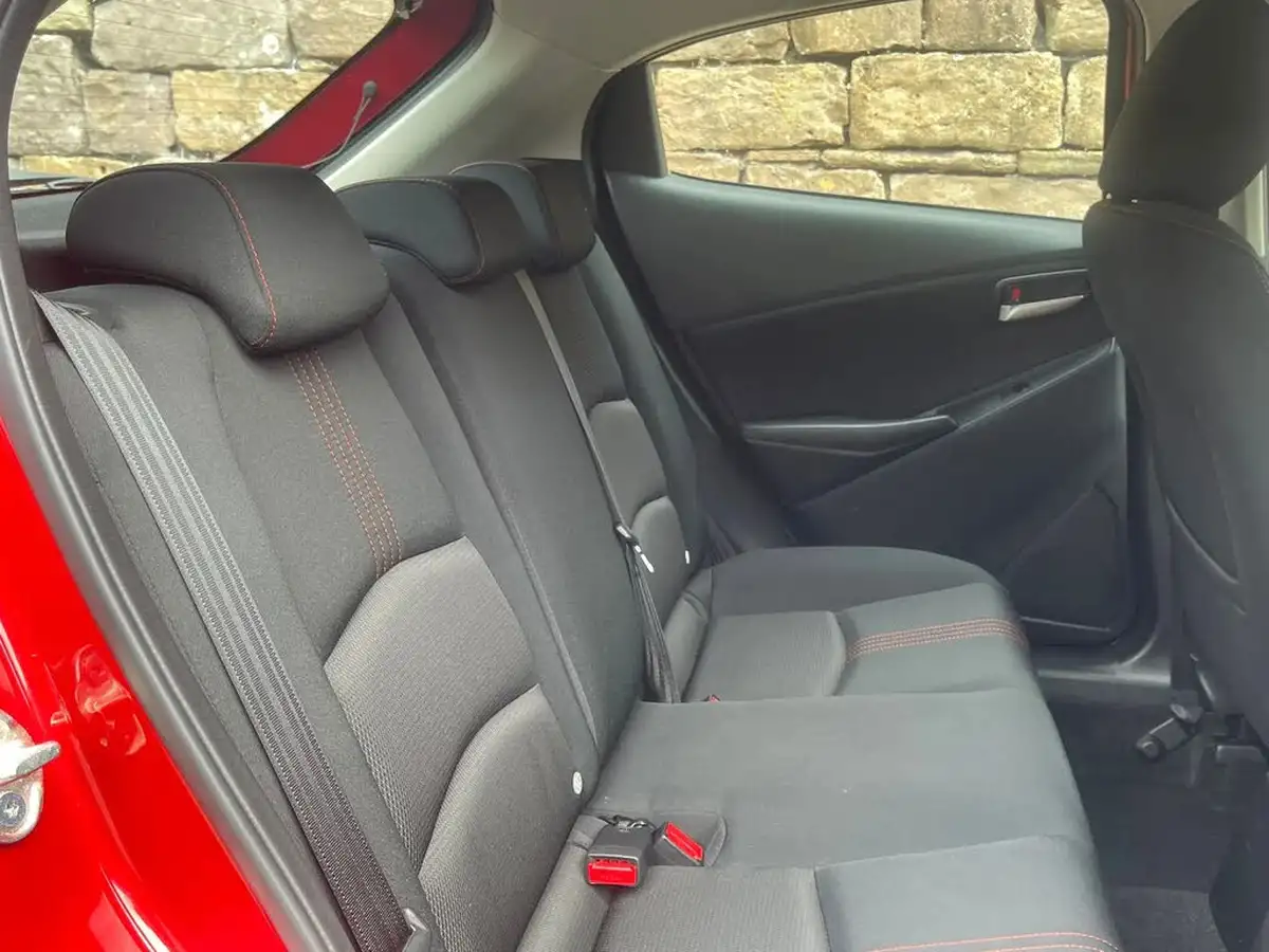 2023-mazda-mazda2-15-e-skyactiv-g-homura-big-8