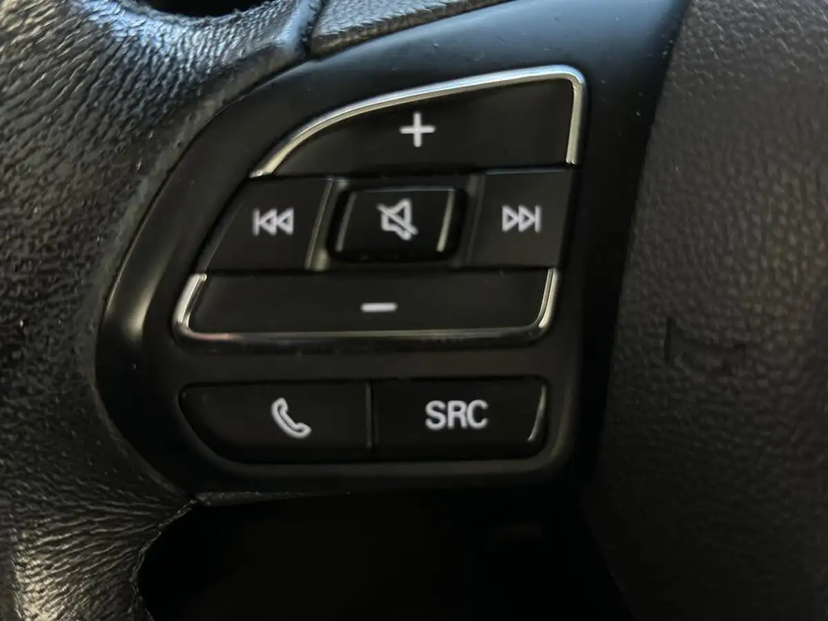 2021-mg-zs-suv-e-exclusive-ev-big-30