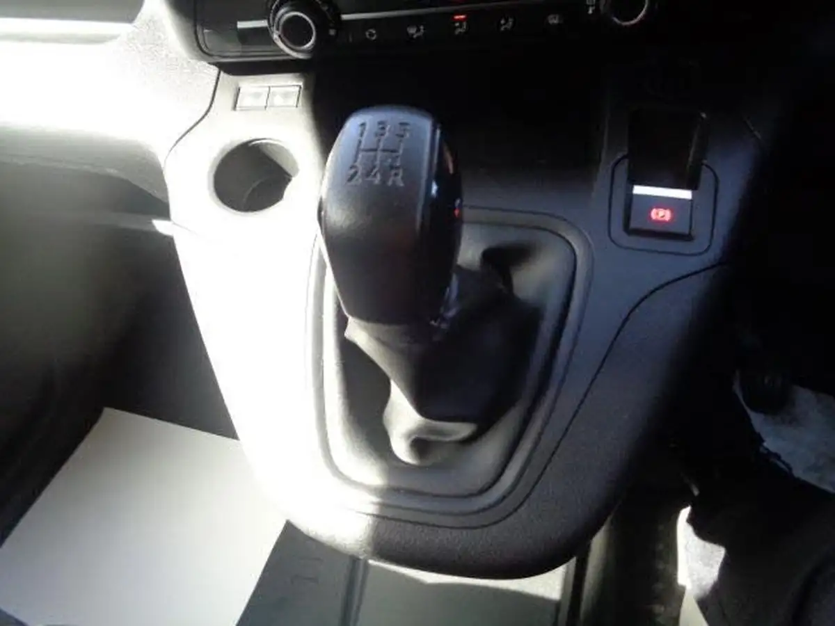2021-citroen-berlingo-15bluehdi-950-enterprise-100pseu6dt-e-ss-big-22