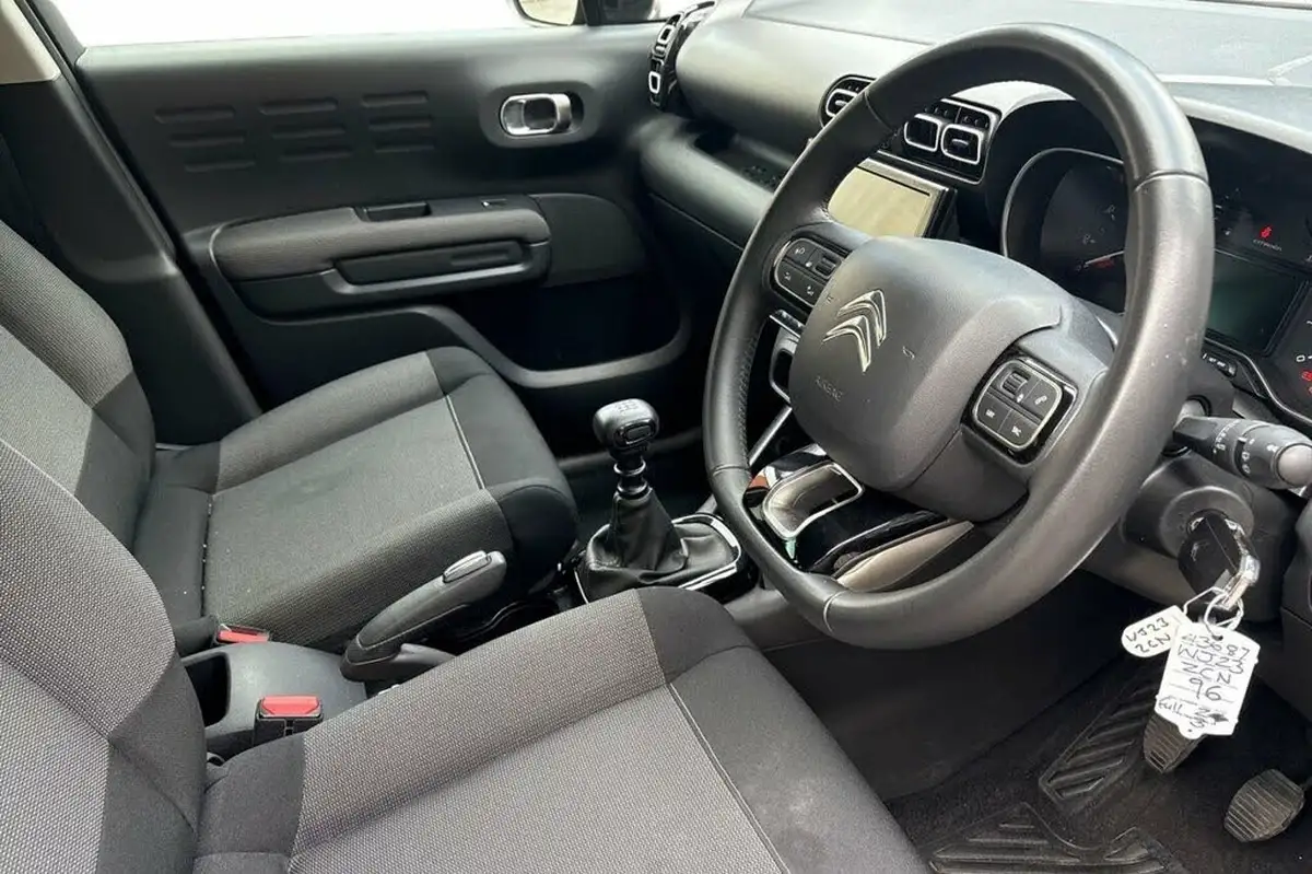 2023-citroen-c3-aircross-12-puretech-shine-110ps-big-8