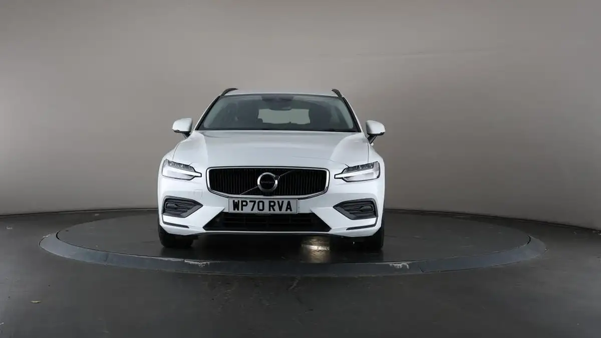 2020-volvo-v60-20-b3-momentum-big-50