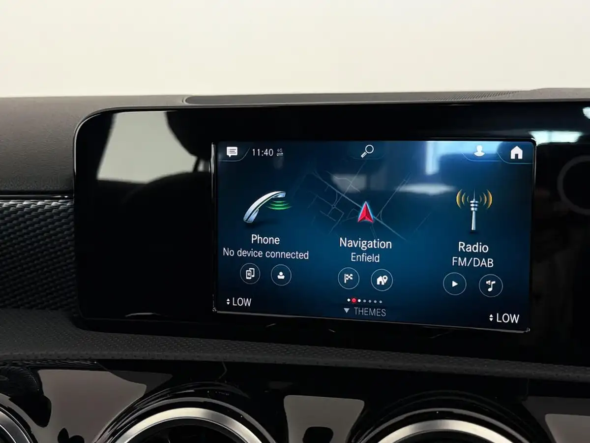2020-mercedes-benz-a-class-13-a200-sport-hatchback-5d-7g-dct-big-28