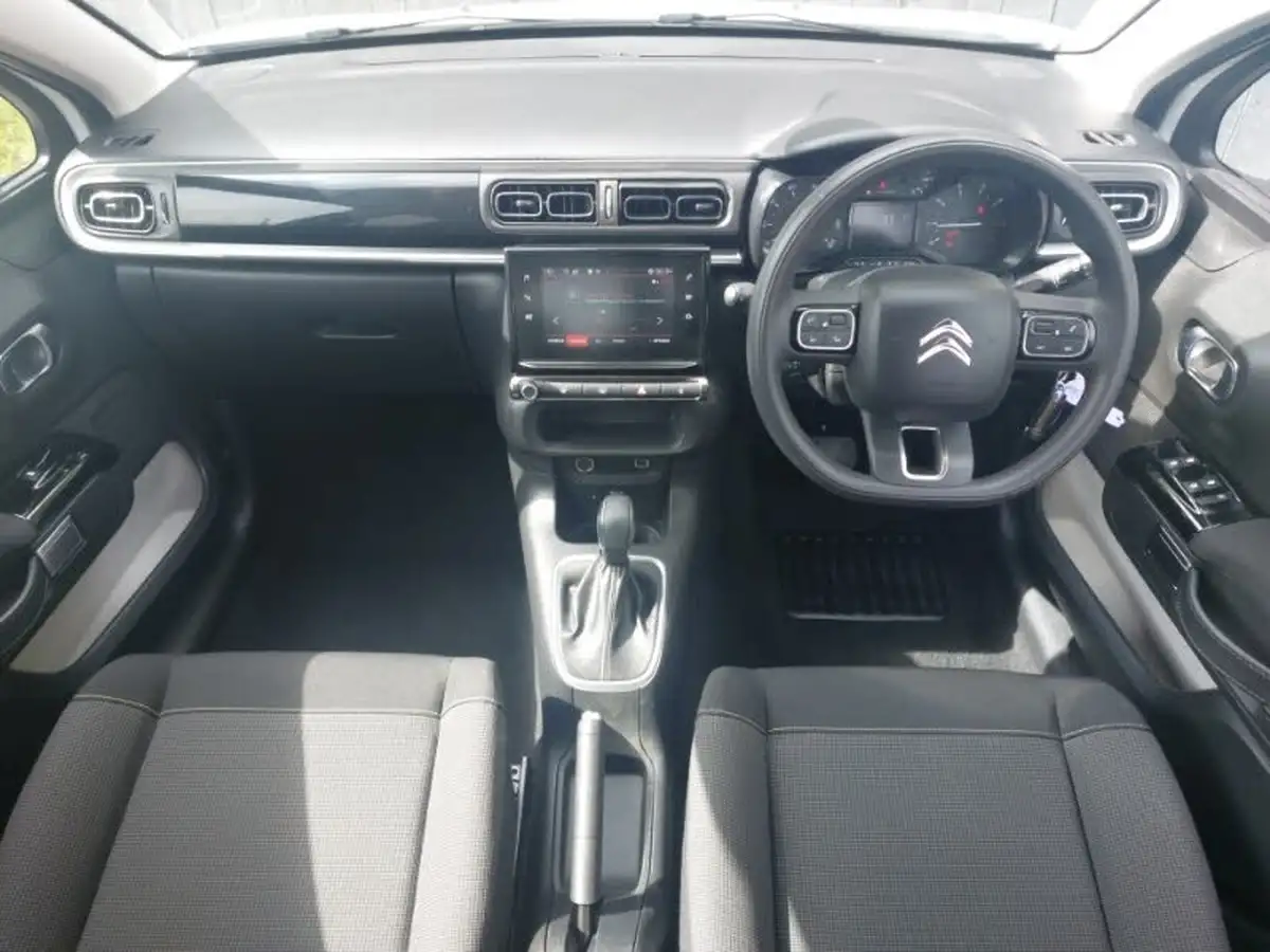 2024-citroen-c3-12-puretech-plus-110ps-eat6-big-2