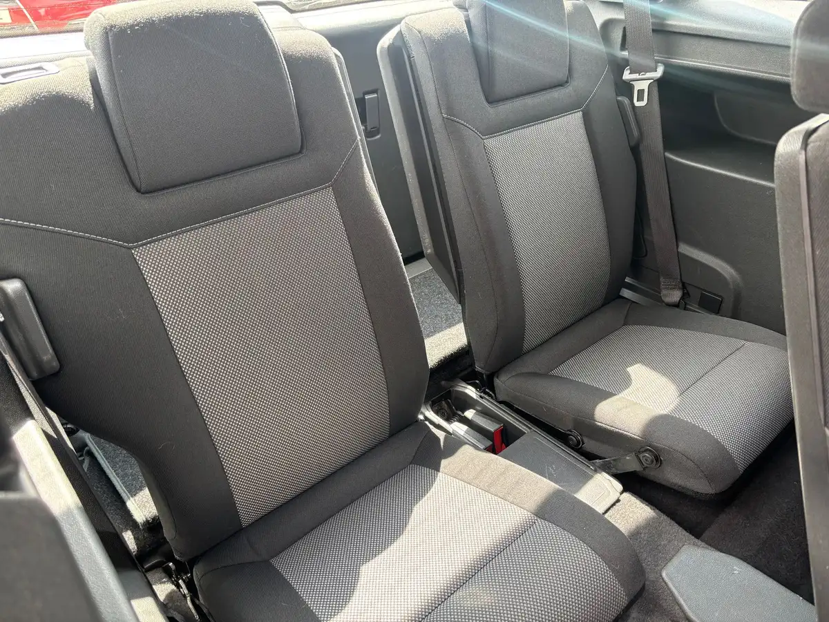 2013-vauxhall-zafira-16-exclusiv-big-7
