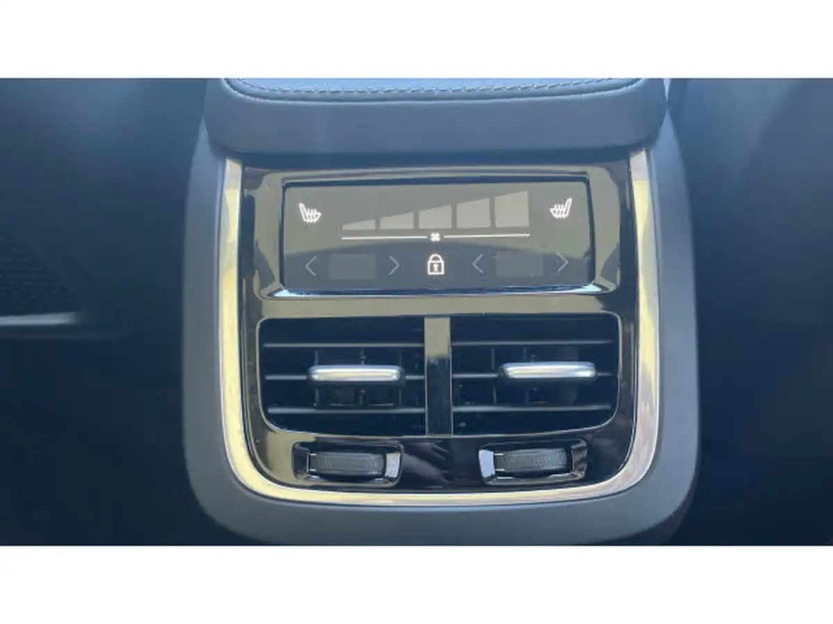 2024-volvo-xc90-20-b6-ultimate-big-36