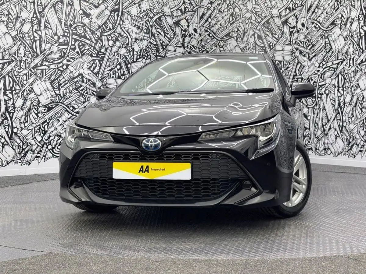 2020-toyota-corolla-18-vvt-i-icon-tech-spare-wheel-hatchback-5d-big-5