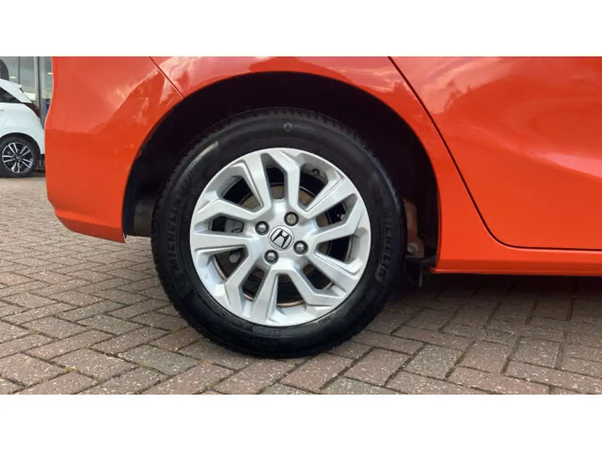 2018-honda-jazz-13-i-vtec-se-big-8