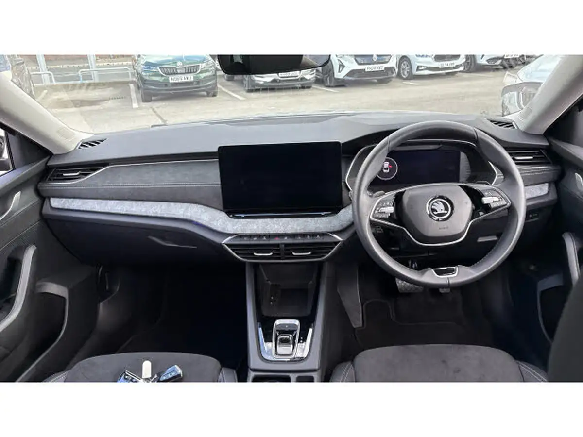 2024-skoda-octavia-15-tsi-e-tec-se-l-hatchback-big-8