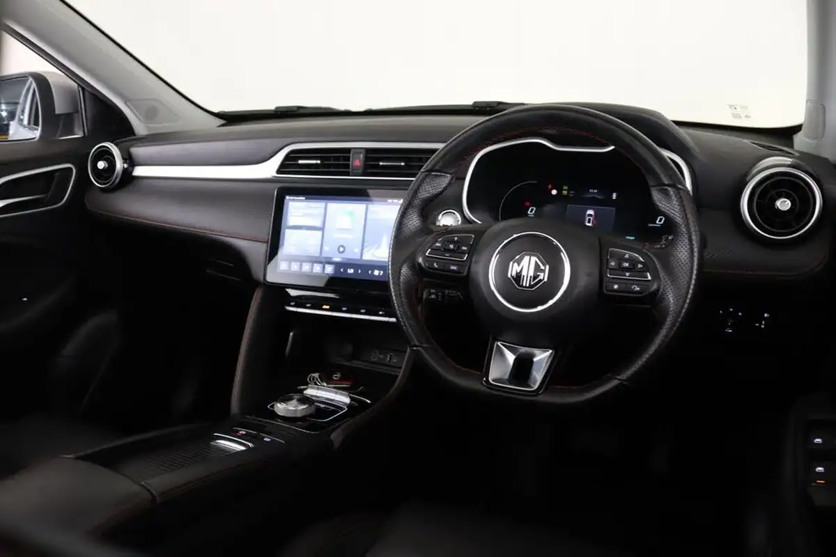 2022-mg-zs-suv-e-trophy-connect-ev-156ps-long-range-big-14