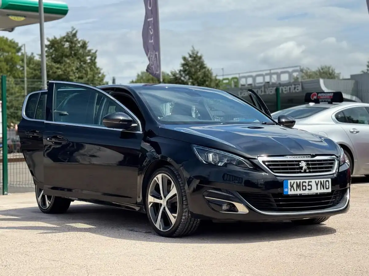 2015-peugeot-308-20-bluehdi-gt-line-20-bluehdi-big-24