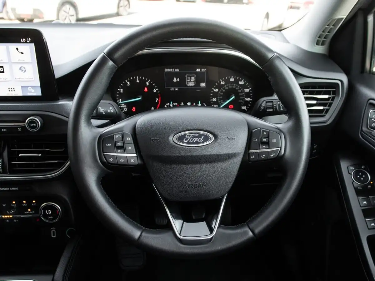 2019-ford-focus-15t-active-x-hatchback-big-20