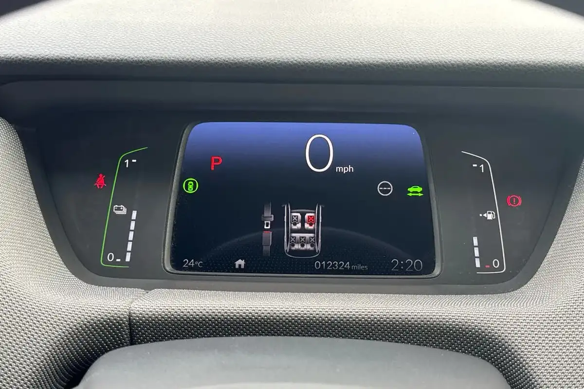 2023-honda-jazz-15-i-mmd-crosstar-ex-big-10