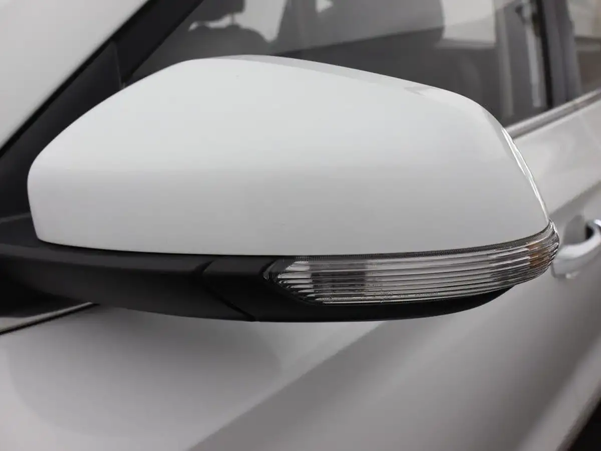 2020-mg-zs-suv-e-exclusive-ev-big-36