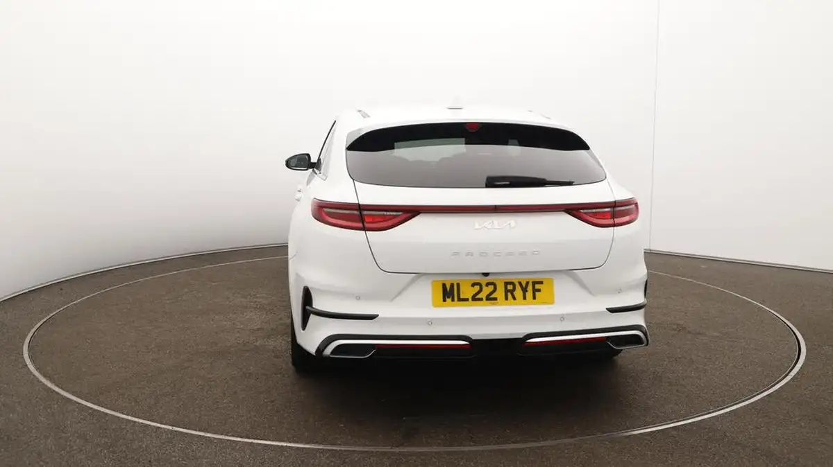 2022-kia-pro-ceed-15-t-gdi-gt-line-big-60